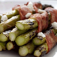 Bacon-wrapped asparagus