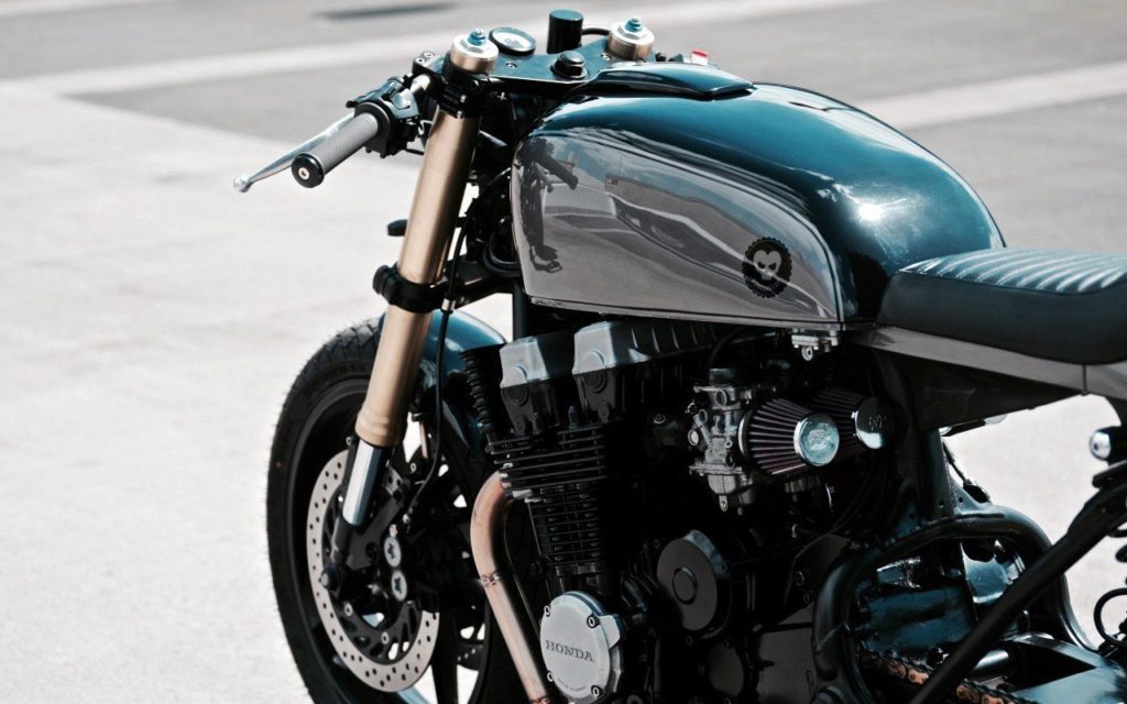 Locos por las Cafe Racers