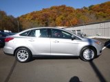 2018 Ingot Silver Ford Focus SE Sedan #123763946