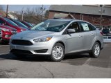 2018 Ingot Silver Ford Focus SE Sedan #126530704