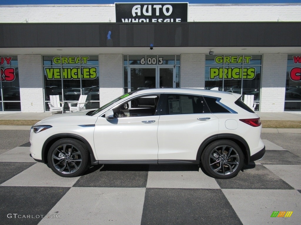 2019 QX50 Essential AWD - Lunar White / Wheat photo #1