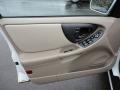 2001 Bright White Chevrolet Malibu LS Sedan  photo #12