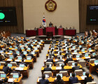 ‘김건희 특검법’ 수정안 국회 본회의 통과···국민의힘 퇴장