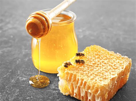 Introducing.. Manuka Honey | What is Manuka Honey? | Dessert decoration ...