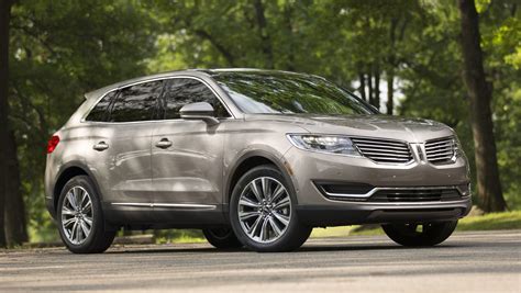 Design elevates 2016 Lincoln MKX 2.7L AWD