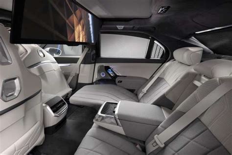 G70 BMW 7 Series interior 3 - Paul Tan's Automotive News