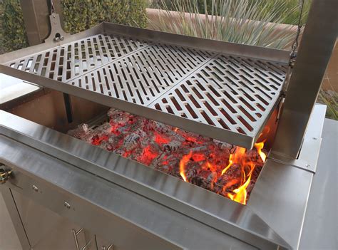 Incredible wood fire -the Kalamazoo Gaucho Grill | Bbq grill design ...