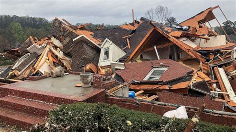 At least 5 dead as tornadoes tear through Alabama - Good Morning America