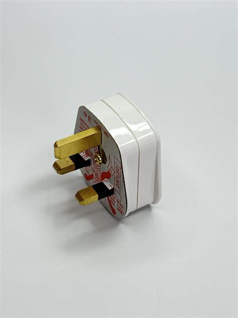 13A UK Plug Top White Fitted 3A Fuse - Brass Lampholders & Components ...