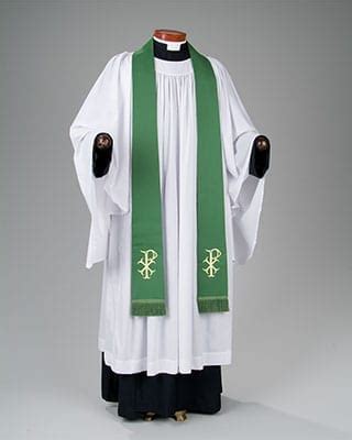 Anglican Vestments: What Are They? - Anglican Compass