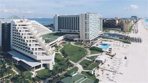 Iberostar Cancun All-Inclusive Resort