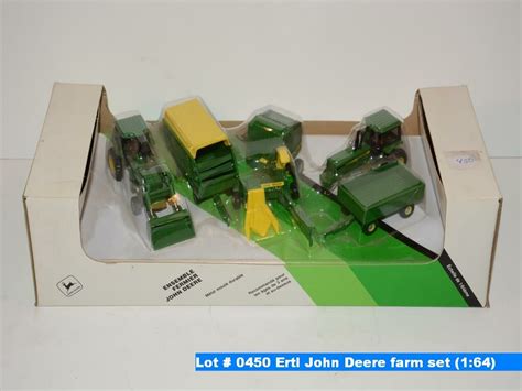 Ertl John Deere farm set (1:64)