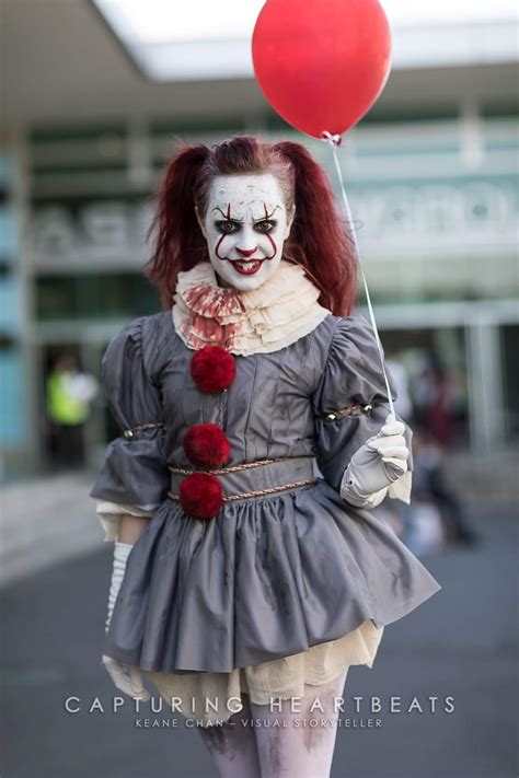 Happy Halloween! I made a female Pennywise costume from scratch! 🎈 ...