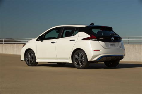 $199/month Nissan Leaf lease deal tops October roundup for EVs, hybrids ...