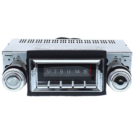 Custom Autosound USA-740 Classic Car Radio With Bluetooth: USA-740