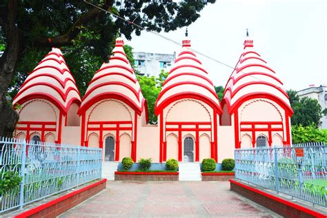 Dhakeshwari Temple A Historic Landmark of Dhaka | Asia Tours