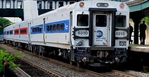 Here's the schedule: Metro-North, LIRR adds 26 trains home