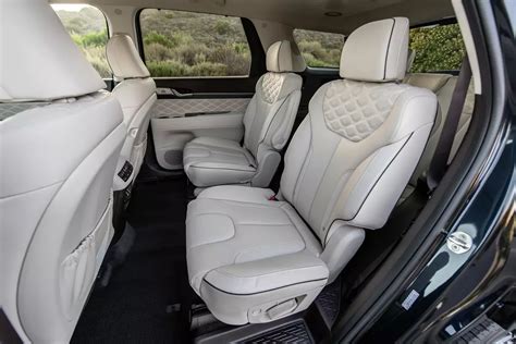 Which 3-Row SUVs Offer Captain’s Chairs? | News | Cars.com