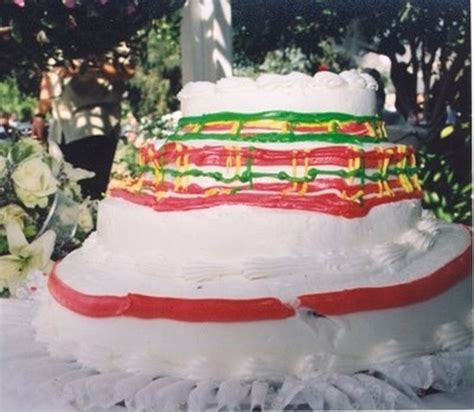 The 18 Worst Wedding Cake Fails Ever Made Are Straight Out From A Bride ...