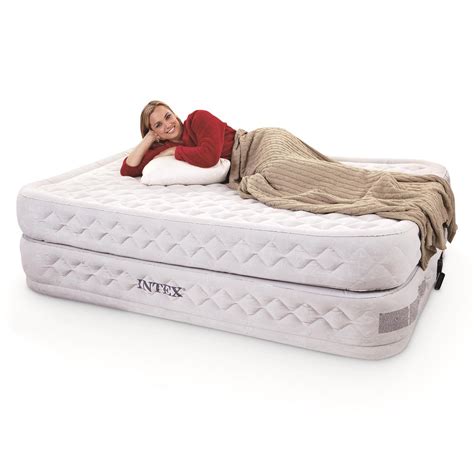 Intex Supreme Air-Flow Queen Air Mattress with Built-in Electric Pump ...