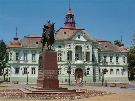 Zrenjanin City Hall (Zrenjanin, 1820) | Structurae