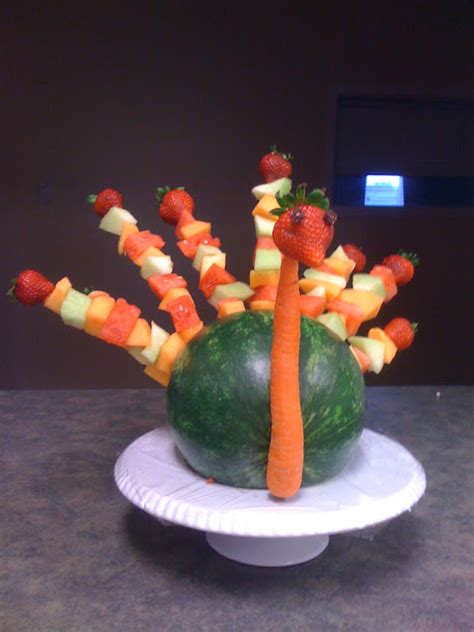 MG's Food Creations: Fruit Peacock