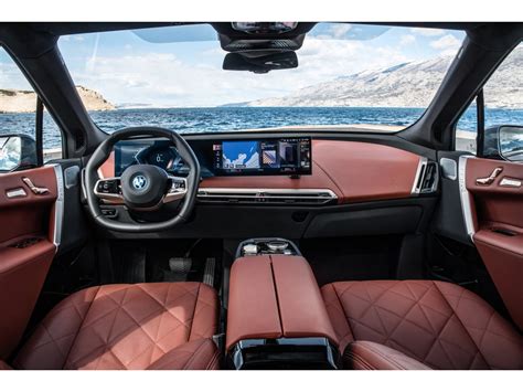 2025 BMW iX: 142 Interior Photos | U.S. News