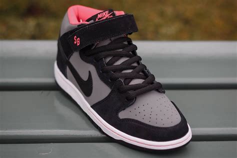 Nike SB Dunk Mid - Black - Grey - Red - SneakerNews.com