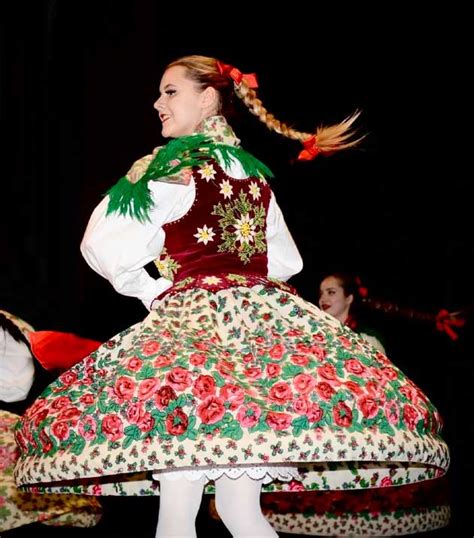 Polish Dance – Polanie Polish Song & Dance Association