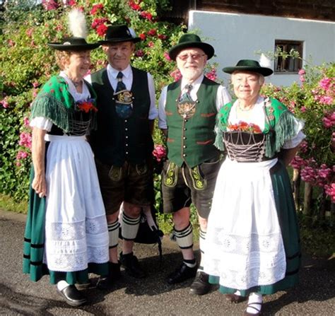 german folk dancers Folk Costume, Costume Dress, German Costume, German ...