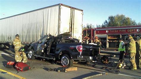 How Semi Truck Accident Lawsuits Differ From Car Crashes