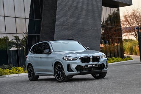 VIDEO: BMW X3 M40i Facelift -- Is it Still as Good as We Remember?