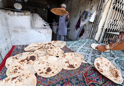 Iraqi Baker Sells Traditional Bread Known Editorial Stock Photo - Stock ...