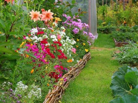 Beautiful Flower Garden Ideas