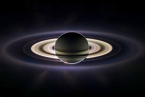 The best of Cassini: High-resolution images of Saturn's rings and moons ...