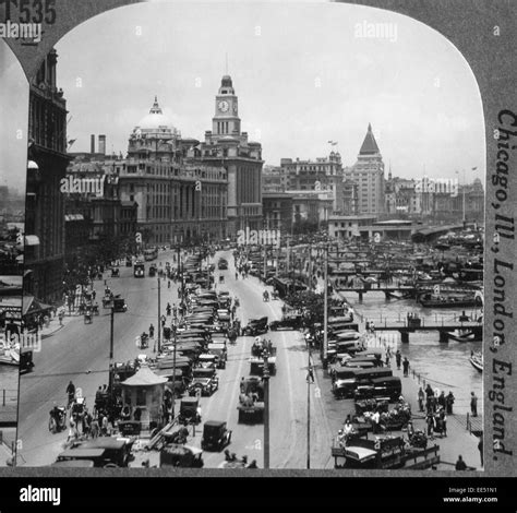 Busy Street Scene, The Bund, Shanghai, China, circa 1900 Stock Photo ...