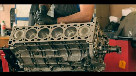 Jaguar XJ6 Restoration - Rebuilt Engine Assembly - PT #2 - YouTube