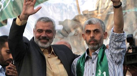 Hamas hardliner Yahya Sinwar elected as Gaza leader - BBC News