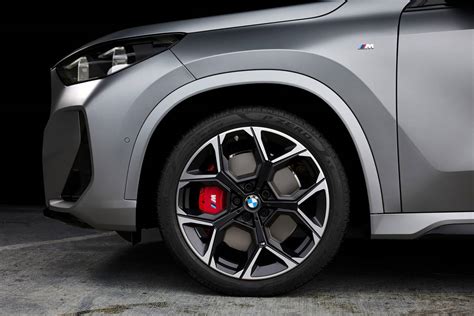 2024 BMW X1: BMW’s Small SUV Now Gets 312-HP M35i xDrive | Cars.com