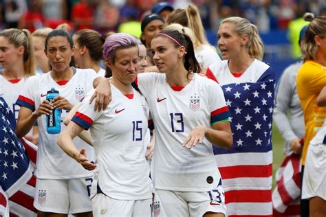 US women's soccer team reaches settlement for equal working conditions