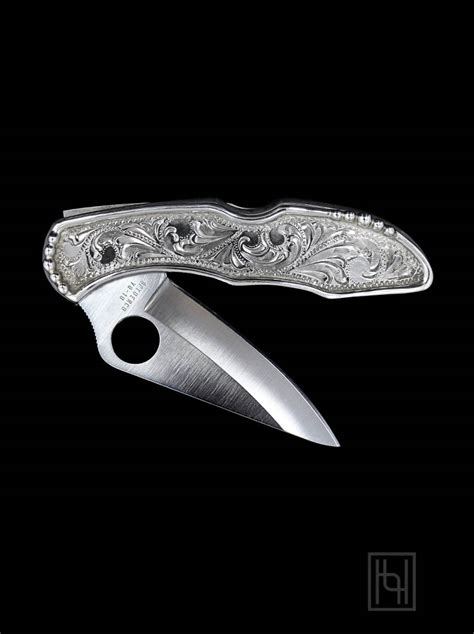 Large Straight Blade Engraved Knife - Hyo Silver