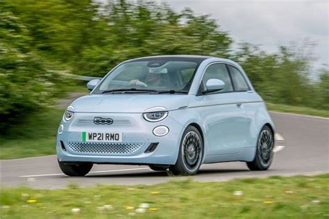 Review: Fiat 500 Electric (2021) | Honest John