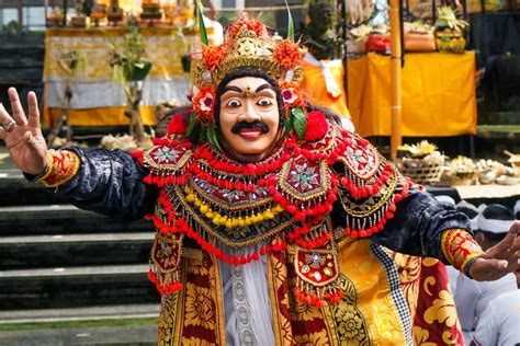 Balinese Topeng Dance stock image. Image of topeng, movement - 262414511