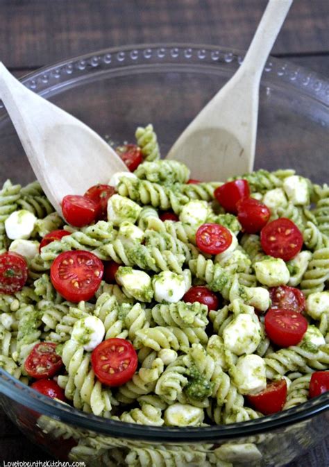 Pesto Pasta Salad - Love to be in the Kitchen