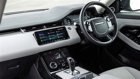 Range Rover Evoque PHEV interior & comfort | DrivingElectric