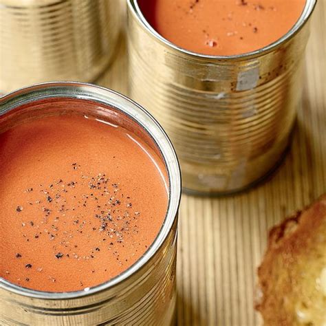 Heinz-Style Tomato Soup - The Happy Foodie