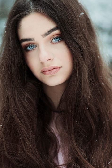 Blue eyes beauty by Jovana Rikalo on 500px | Cheveux noirs yeux bleus ...