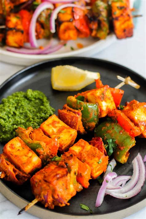 Paneer Tikka Recipe (3 Methods) - Ministry of Curry