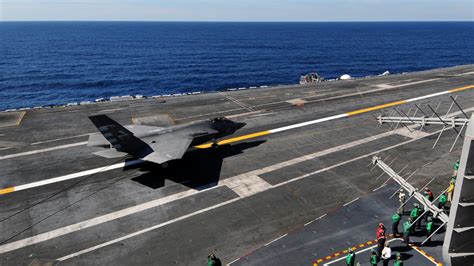 Navy completes first F-35C aircraft carrier landings | Fox News