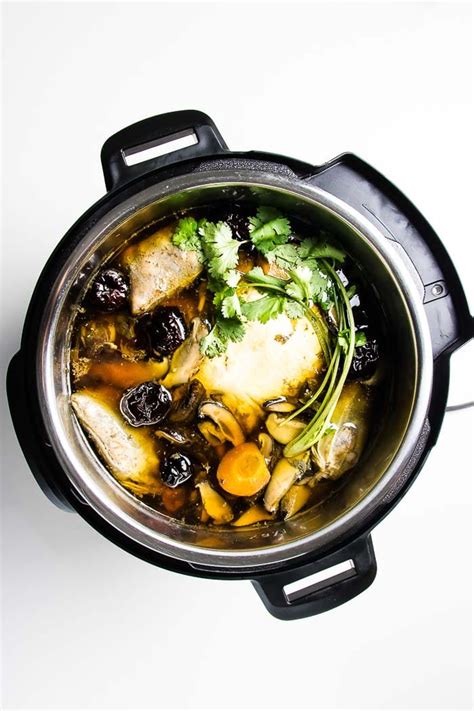 Instant Pot Bone Broth Recipe | I Heart Umami